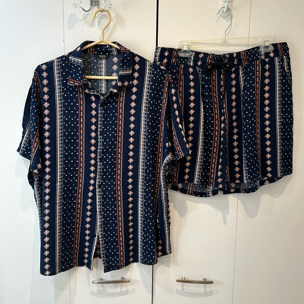 Vacation pattern matching set!